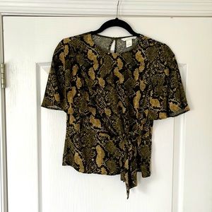 H&M Snake Top